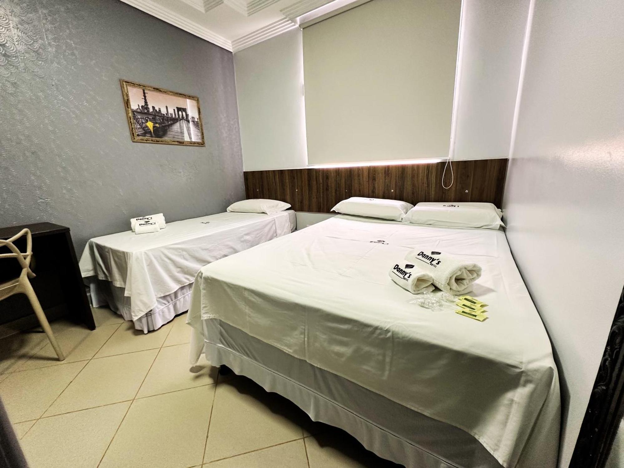 Danny'S Hotel Tailandia Dış mekan fotoğraf